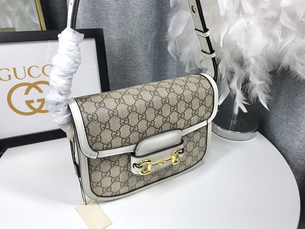 激安グッチバッグコピー内部構造